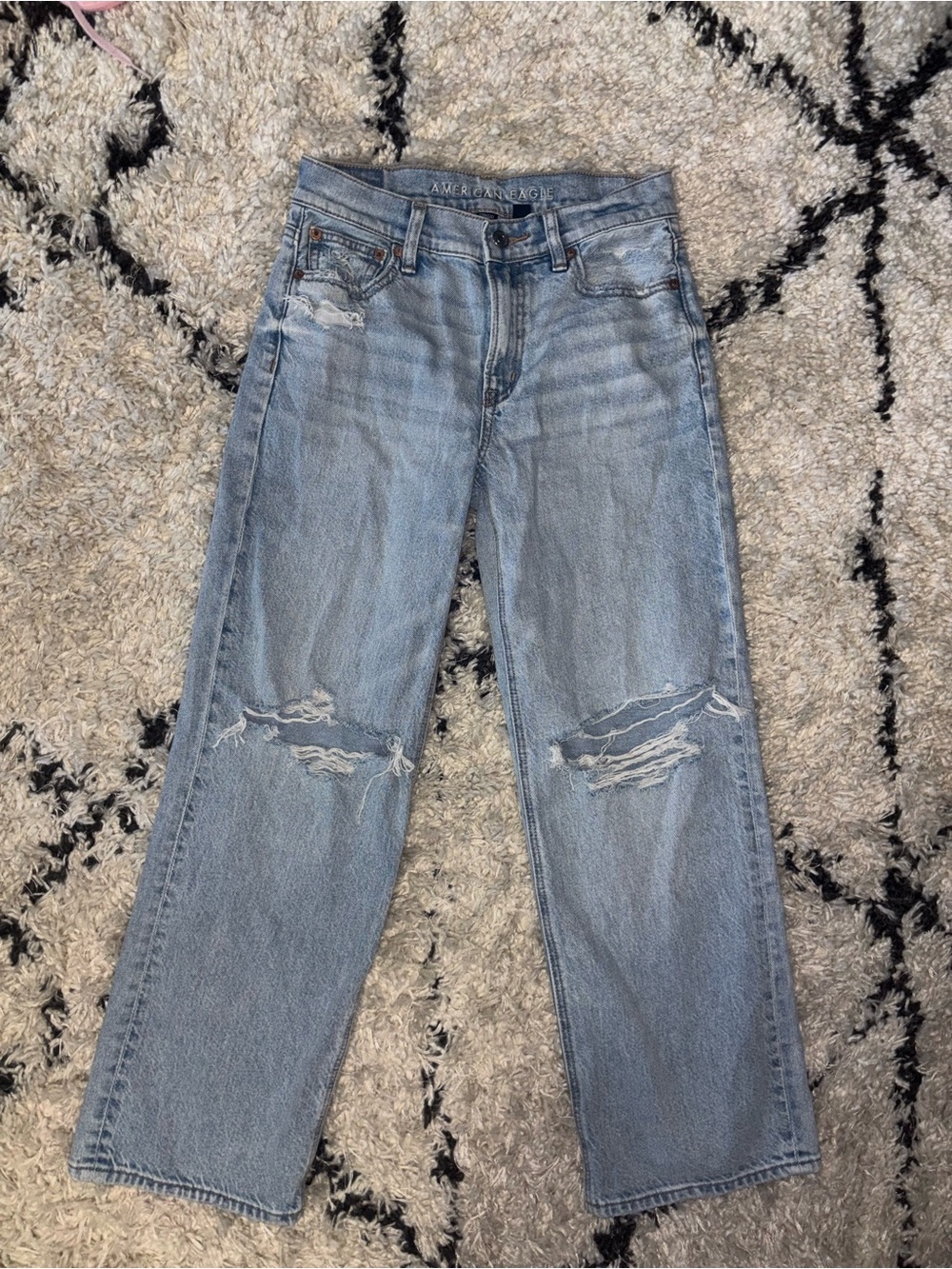 American Eagle Outfitters Light Wash Distressed wide-Leg Jeans